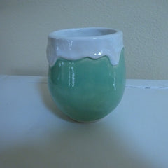 Handle-less Mug in Pale Green and White